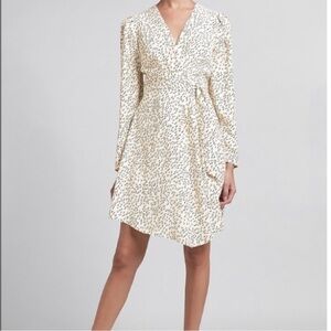 NWT Express Leopard Print Puff Shoulder Wrap Dress | Size L